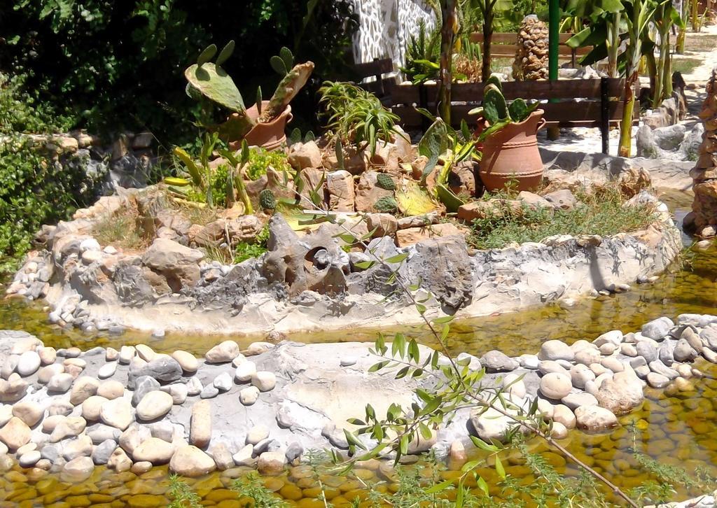 Stone Village Hotel Apartments Bali  Dış mekan fotoğraf