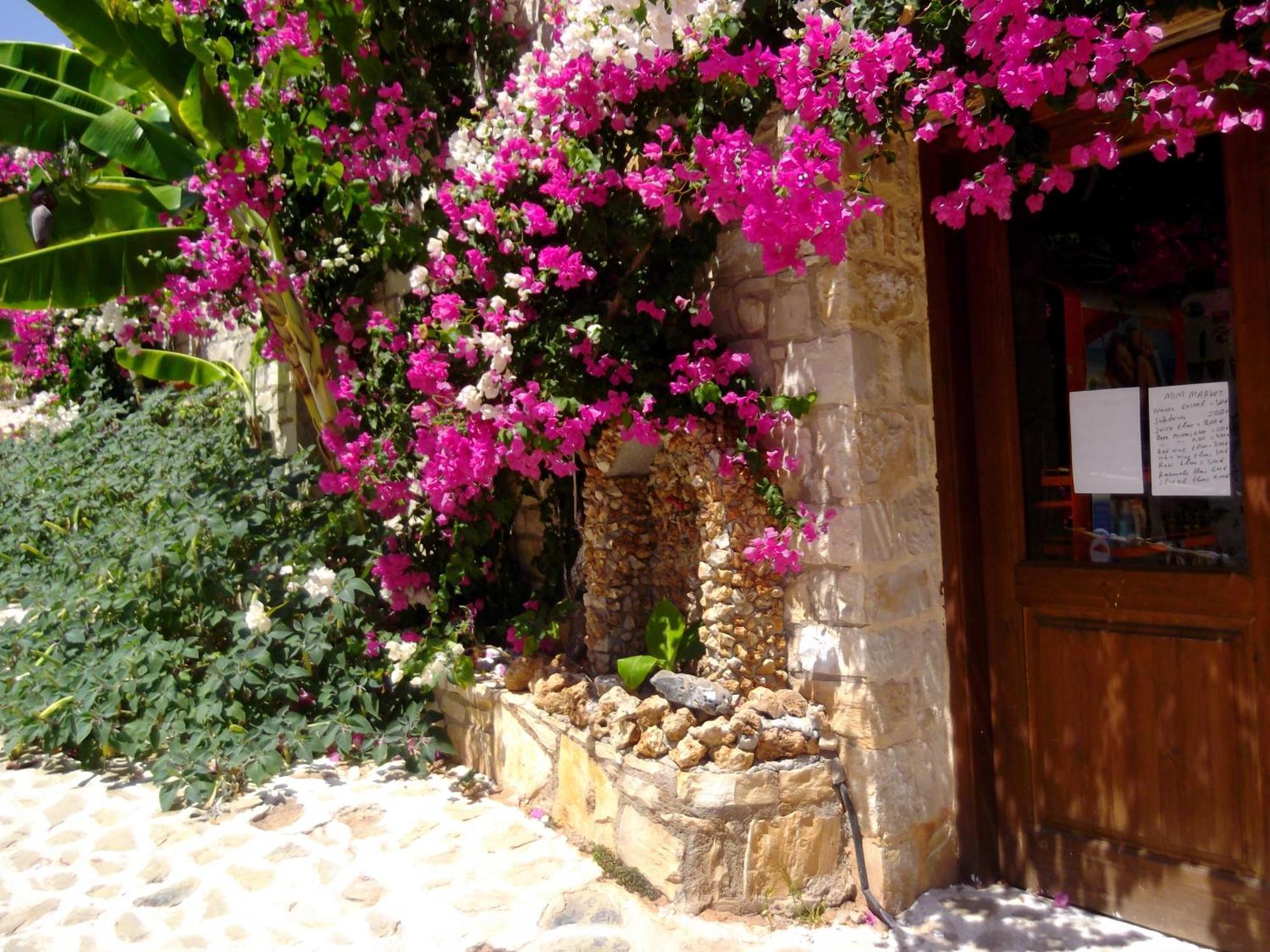 Stone Village Hotel Apartments Bali  Dış mekan fotoğraf
